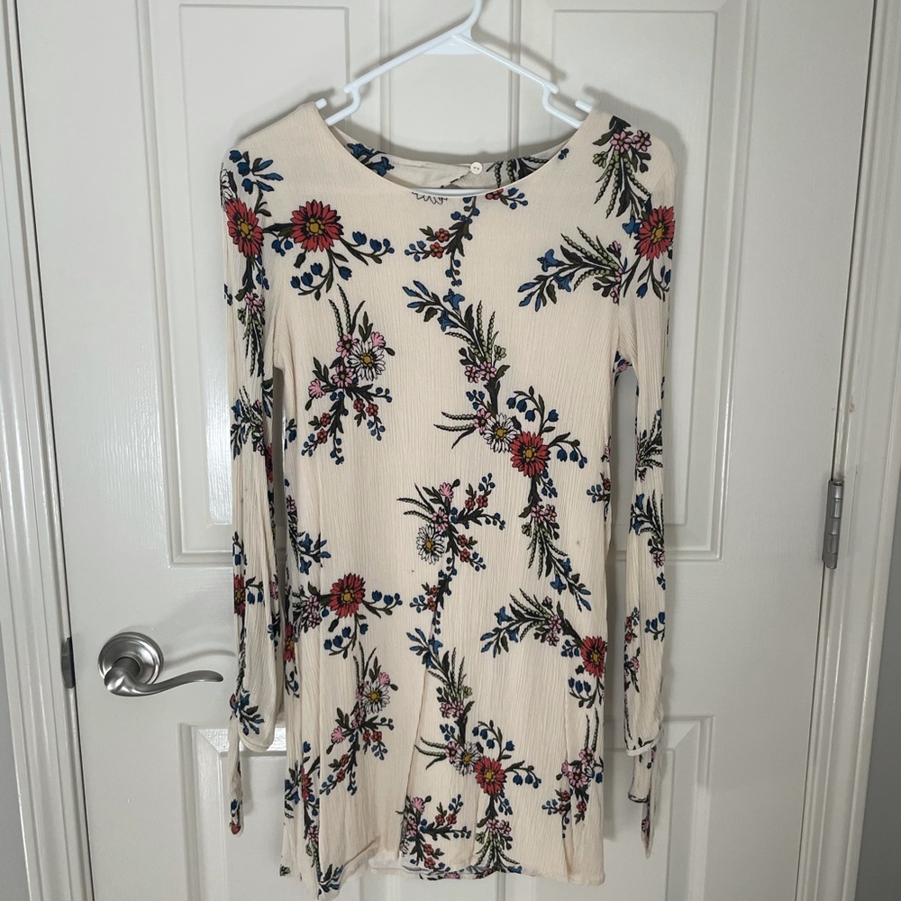 Cute fall long sleeve dress